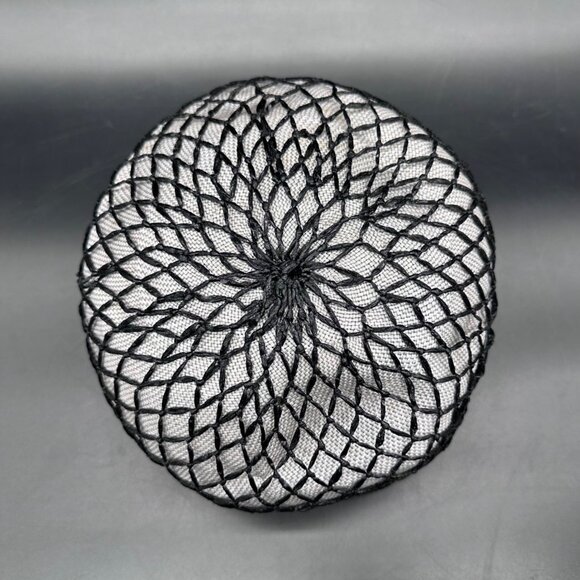 Vintage Ladies Hat Silver Black Mesh Birdcage Net Union Made Mid Century Pillbox main image 8